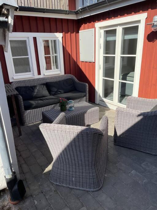 Historisk Charm I Hjaertat Av Gamla Stan Kalmar Exterior foto